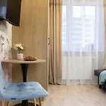 Ministudios Habicha By Vaya * 바르샤바